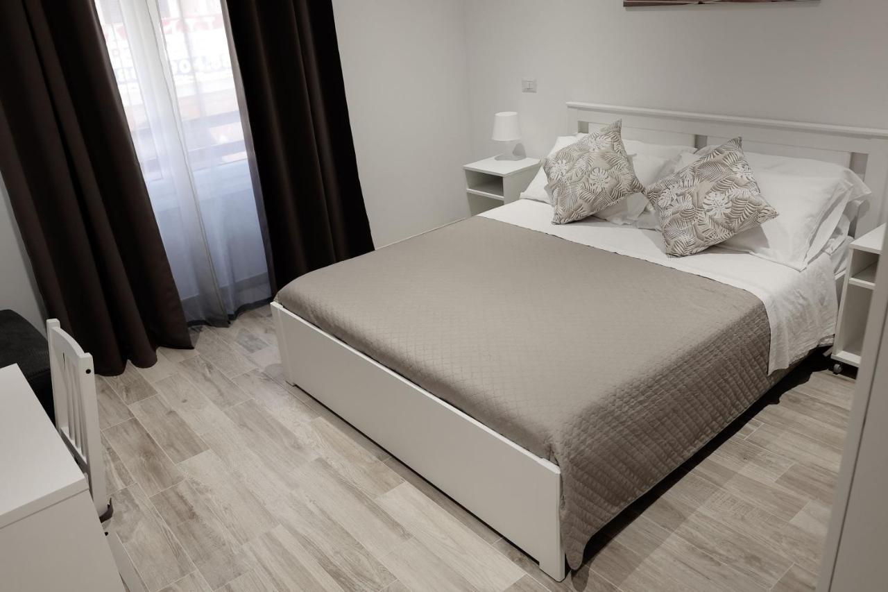 Central Guest House شيفيتافيكْيا المظهر الخارجي الصورة